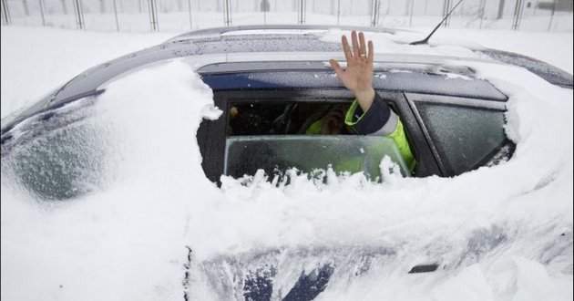 В Україну йде потужний циклон зі снігом і штормовим вітром