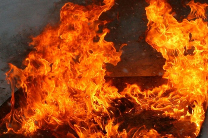 На Тернопільщині живцем згоріло двоє людей