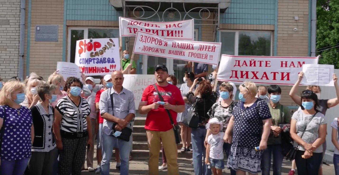 Протести не допомогли: на Вінниччині люди у відчаї та просять допомоги у Зеленського (ВІДЕО)