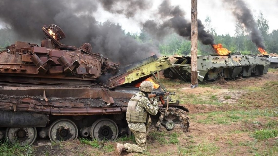 Загострення на Донбасі: унаслідок ворожих обстрілів поранений український військовий