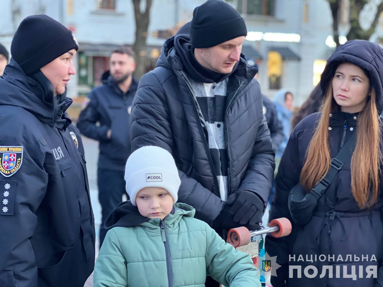 У Вінниці встановили символічну інсталяцію для боротьби з домашнім насильством