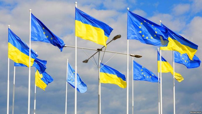 ЄС подовжує санкції, які стосуються територіальної цілісності України, ще на пів року