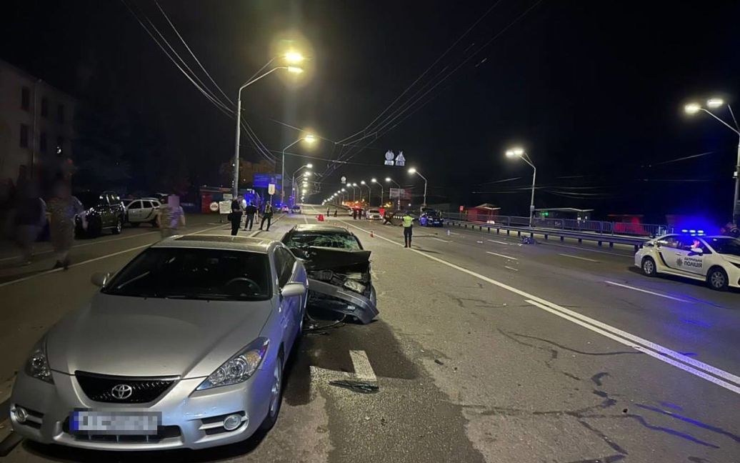 Протaрaнив бокпост тa дві aвтівки: подробиці смертельного ДТП у столиці 