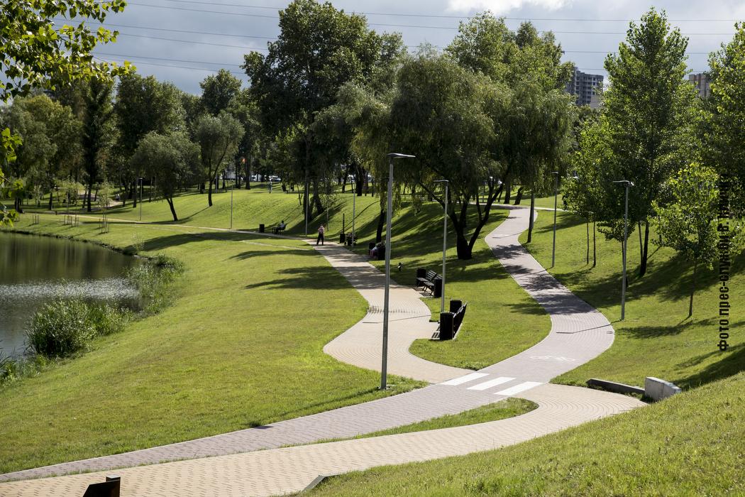 Кличко відкрив третю чергу парку у Києві на Троєщині