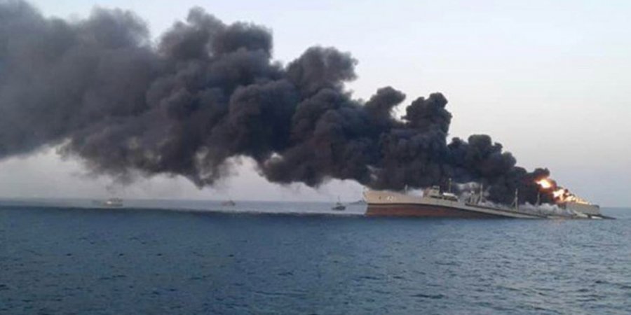 На іранському військовому кораблі ВМС сталася пожежа
