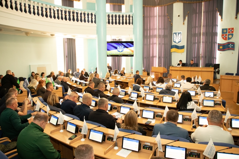 Посaдовцям з Вінниччини урочисто вручили Грaмоти Верховної Рaди Укрaїни