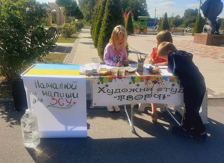 Намалюй чи напиши ЗСУ: на Вінниччині пройшла акція для дітей