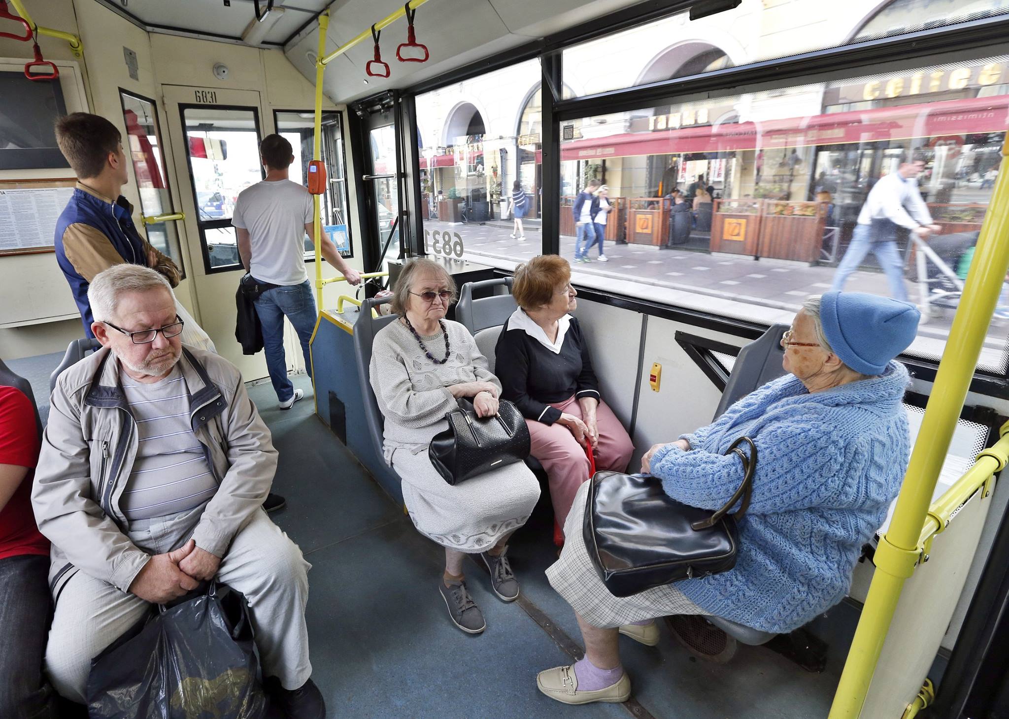 У Кривому Розі з 2021 року в громадському транспорті буде безкоштовний проїзд