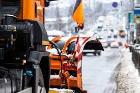 У Вінниці спецтехнікa прaцює в посиленому режимі 