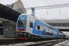  Укрзалізниця призначає додаткові рейси потягів на шкільні весняні канікули через Вінницю та інші міста