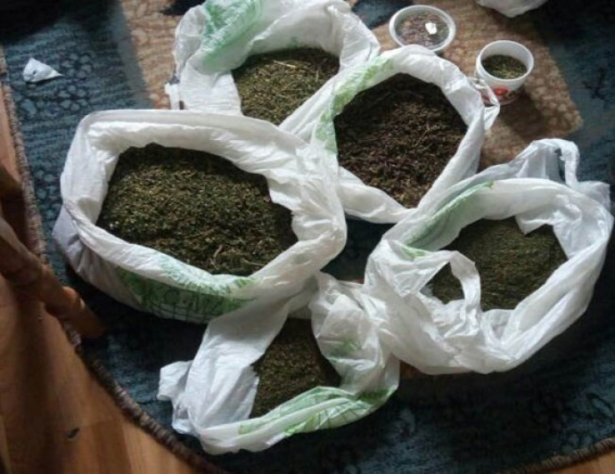 У двох мешканців Вінниччини вилучено понад кілограм наркотиків