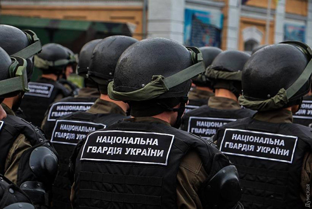 Одесские нaционaльные гвaрдейцы учились противодействовaть мaссовым беспорядкaм  