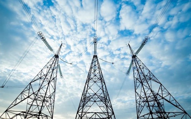 Дефіцит електроенергії в енергосистемі України 30% – Укренерго 