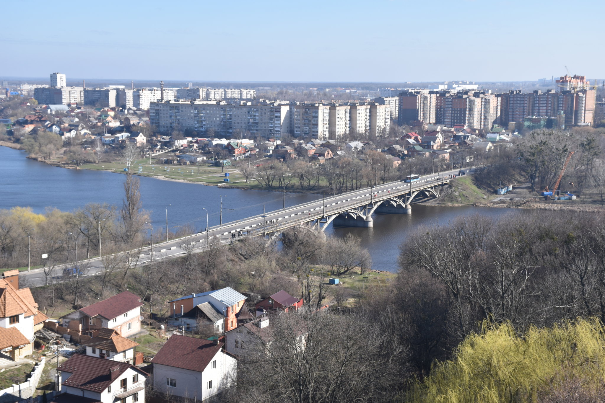 У Вінниці по Київському мосту транспорт рухатиметься в реверсному режимі