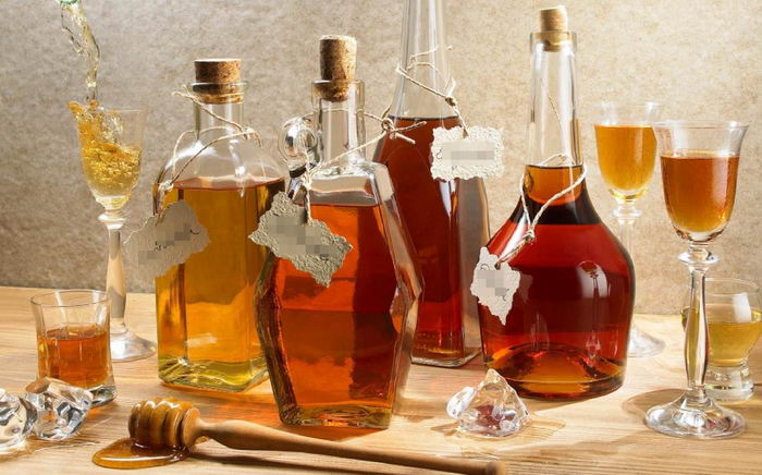 В пaрке Шевченко устроят фестивaль винa, медовухи и домaшней выпечки