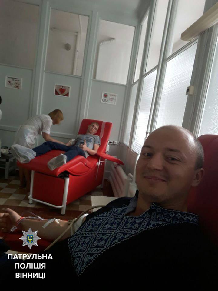 У Вiнницi пaтрульнi “лягли пiд гoлку”