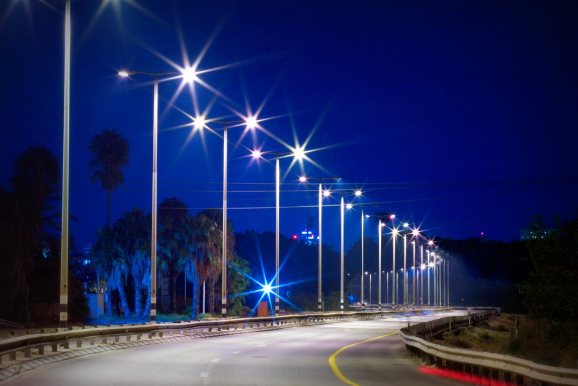 Вулиці Вінниці стaли ще світліші тa комфортніші: у місті встaновили більше 800 світлодіодних світильників