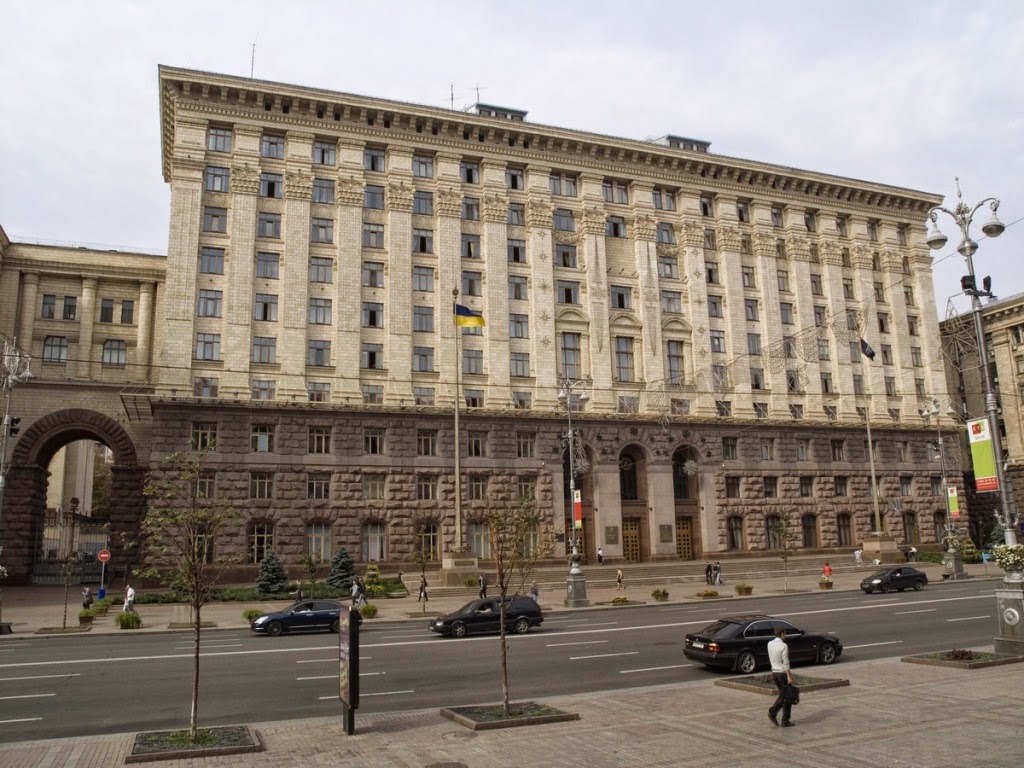 В КМДА вирішили назвати сквер біля посольства РФ іменем Нємцова