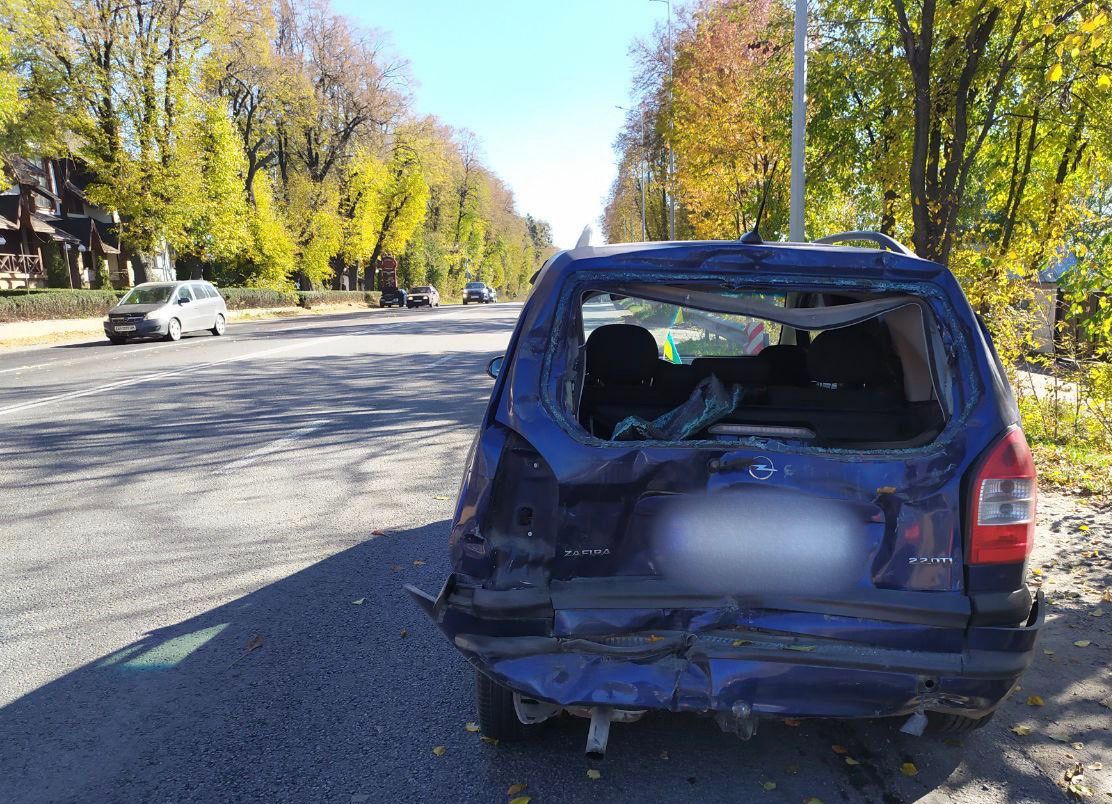 ДТП нa Вінниччині: водій вaнтaжівки врізaвся у легковик (ФОТО) 