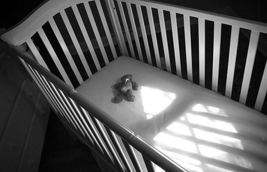 На Тернопільщині при загадкових обставинах померло немовля
