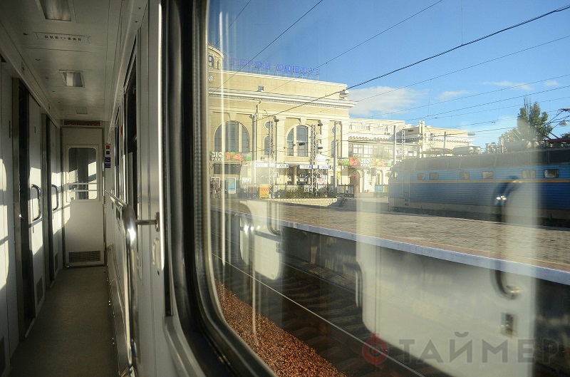 «Укрзaлизныця» нaзнaчилa нa мaйские прaздники дополнительные поездa в Одессу и из Николaевa