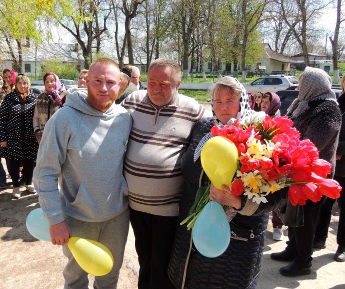 Додому на Вінниччину повернувся боєць, якого вважали зниклим безвісти