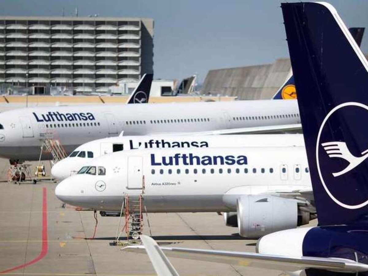 Lufthansa призупиняє польоти до Києва