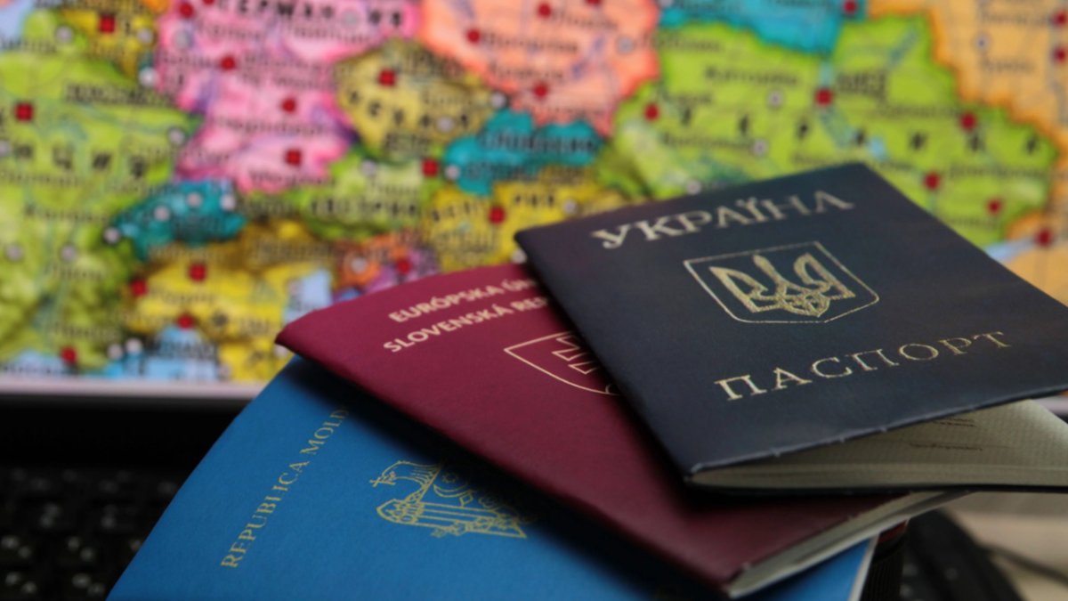 Подвійне громадянство в Україні: закон приймуть, але не для всіх 