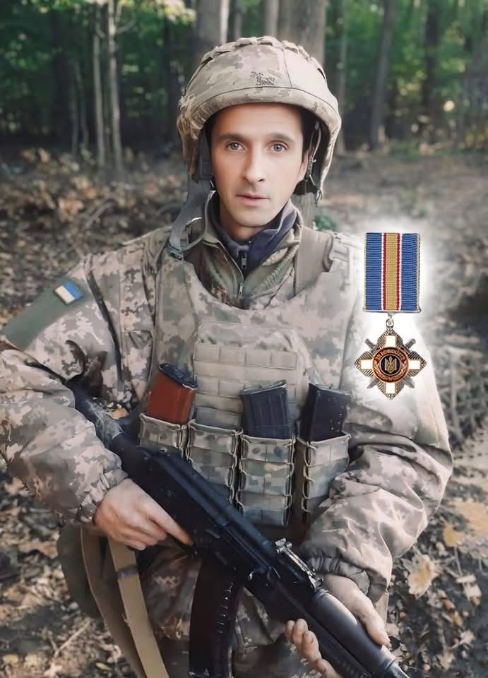 У Крижополі родині загиблого воїна Анатолія Довганя вручили орден «За мужність»