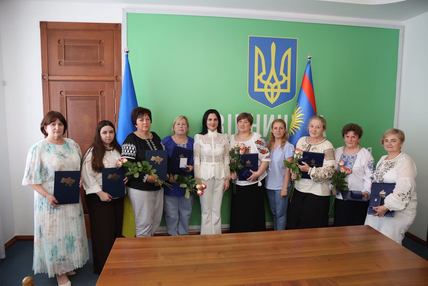 У Вінницькій області відзначили освітян і медиків нагородами Верховної Ради України