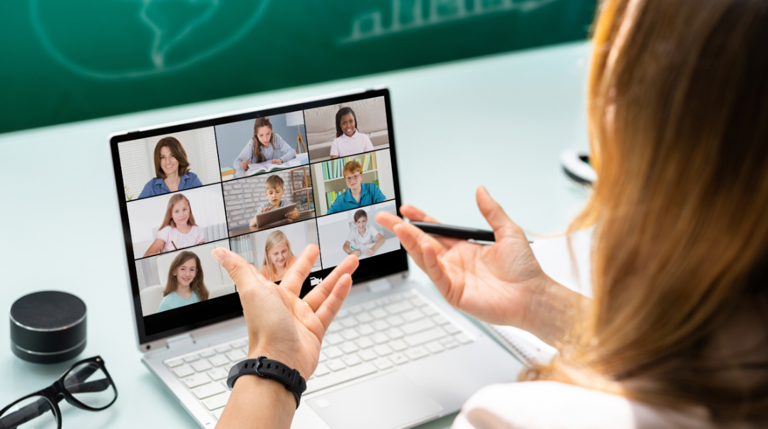 Школи Вінниці переходять на онлайн-навчання через негоду