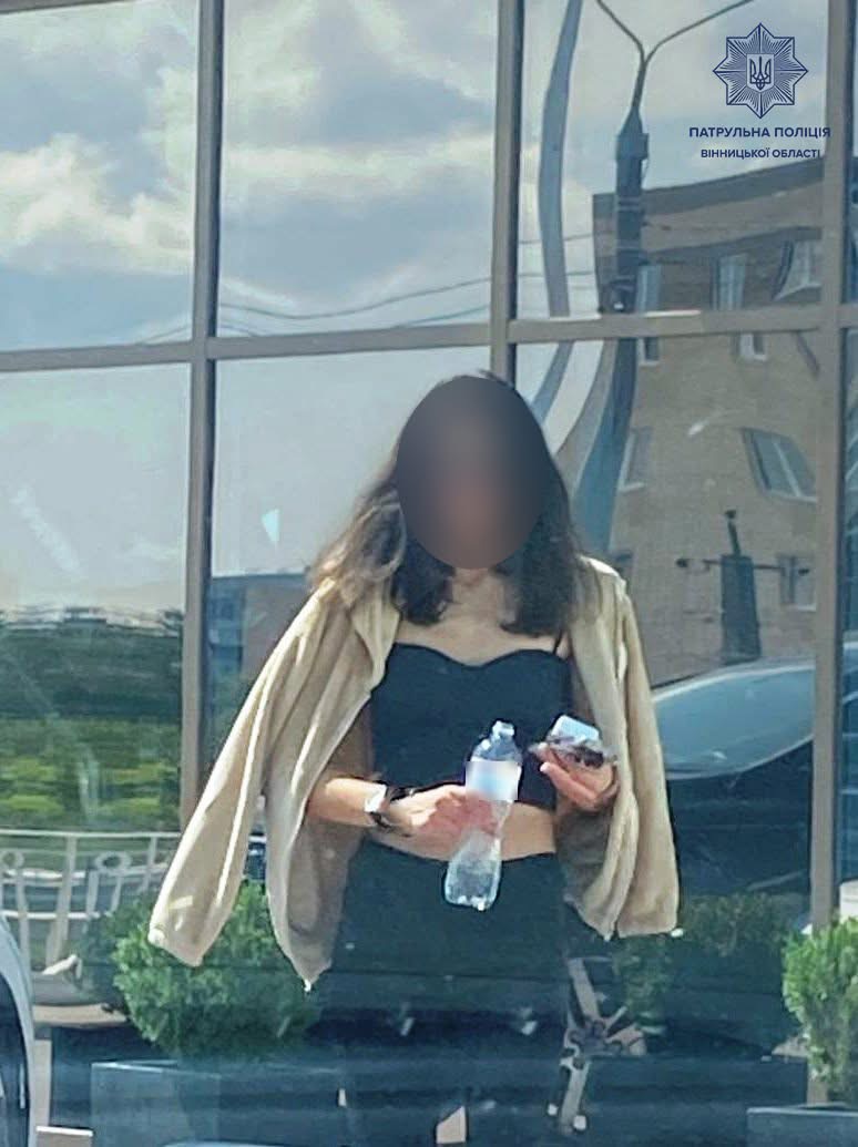 Під наркотиками і без прав: на трасі М-21 зупинили розшукуване авто