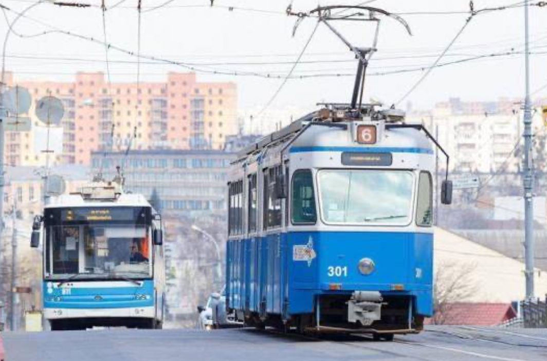 У Вінниці тимчасово змінили схеми руху громадського транспорту через аварію