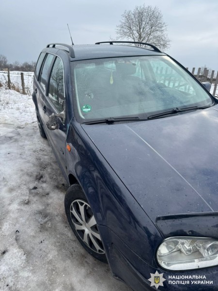 Наїзд на пішоходів поблизу Великої Бушинки: поліція встановила водія-втікача