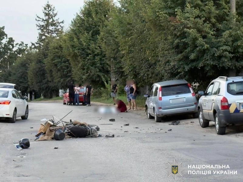 Три ДТП за два дні на Вінниччині: загинув водій мопеда, травмувалися дитина та мотоцикліст