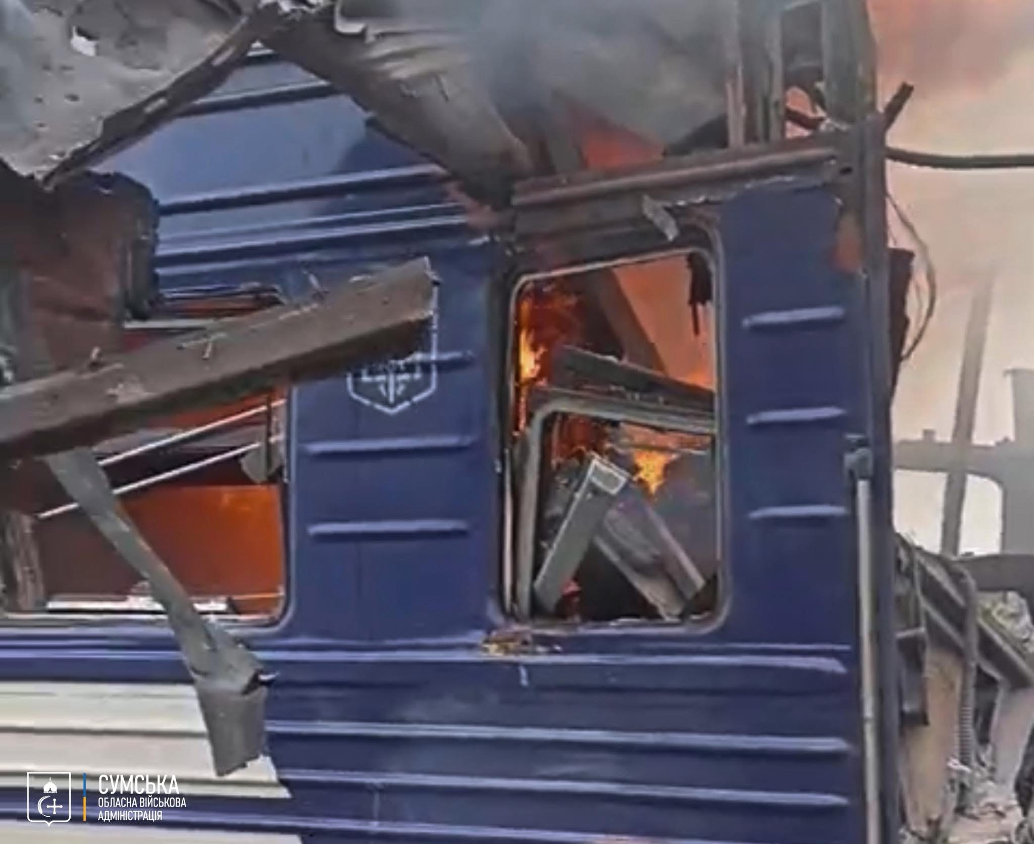 Росія вдарила по залізничному вокзалу у Шосткинській громаді