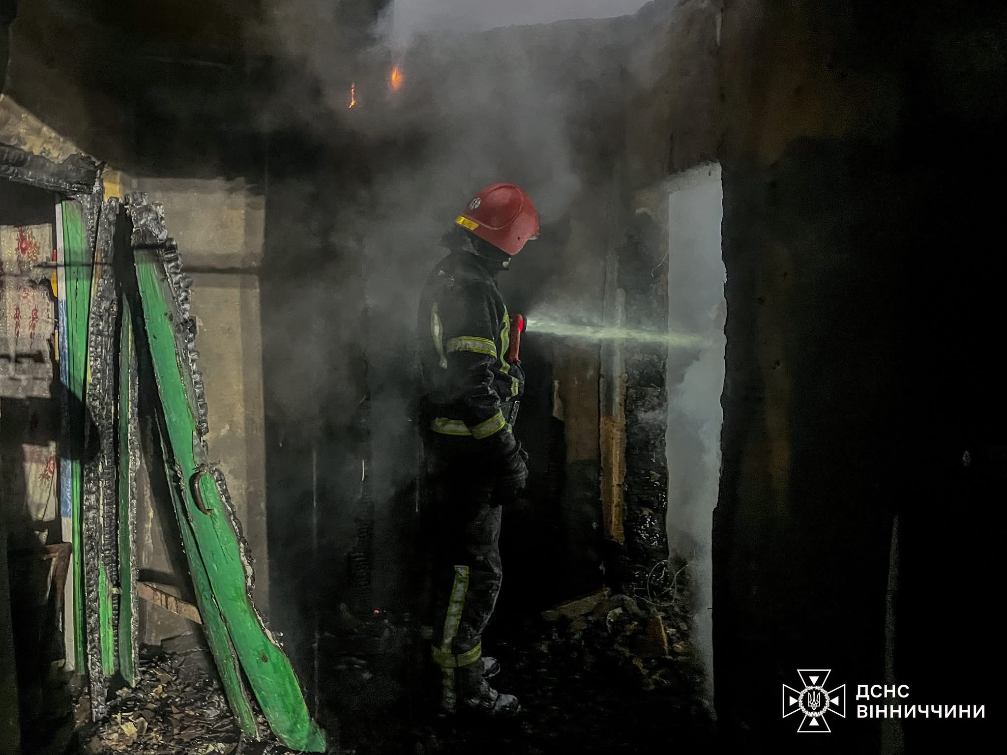 Смертельна пожежа на Вінниччині: через несправне пічне опалення загинув пенсіонер