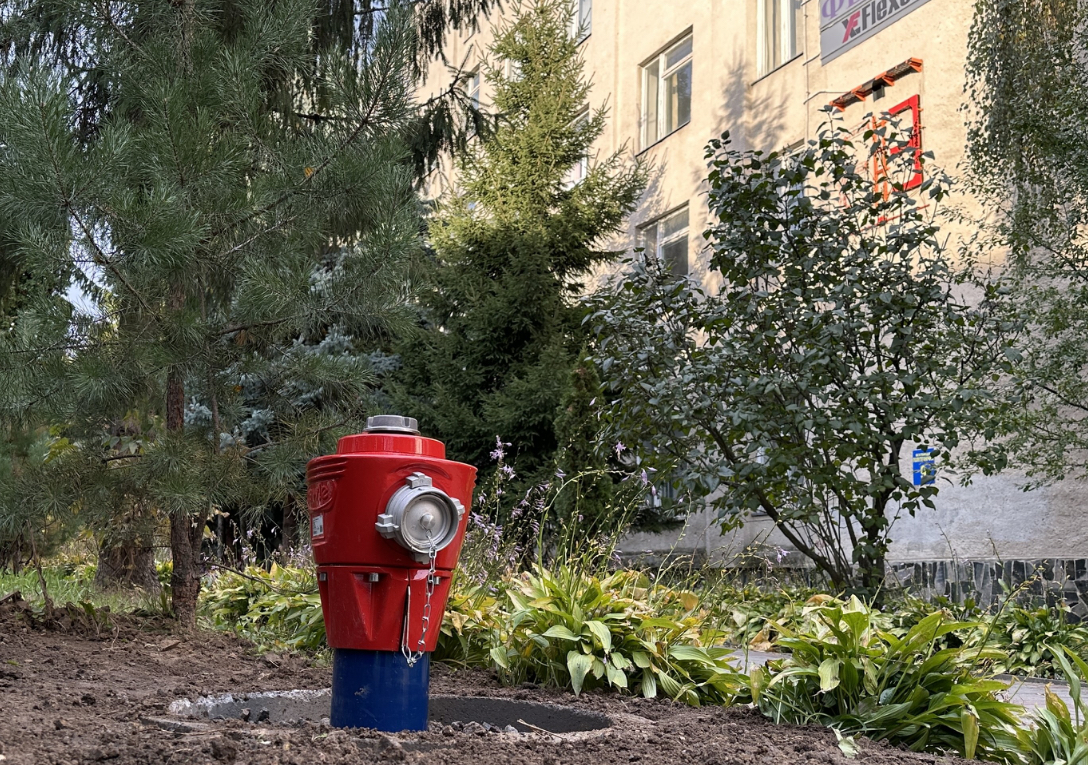 У Вінниці встановили перші два наземні пожежні гідранти