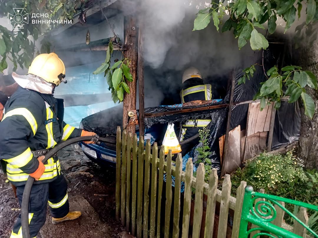 На Вінниччині рятувальники ліквідували п’ять пожеж за добу