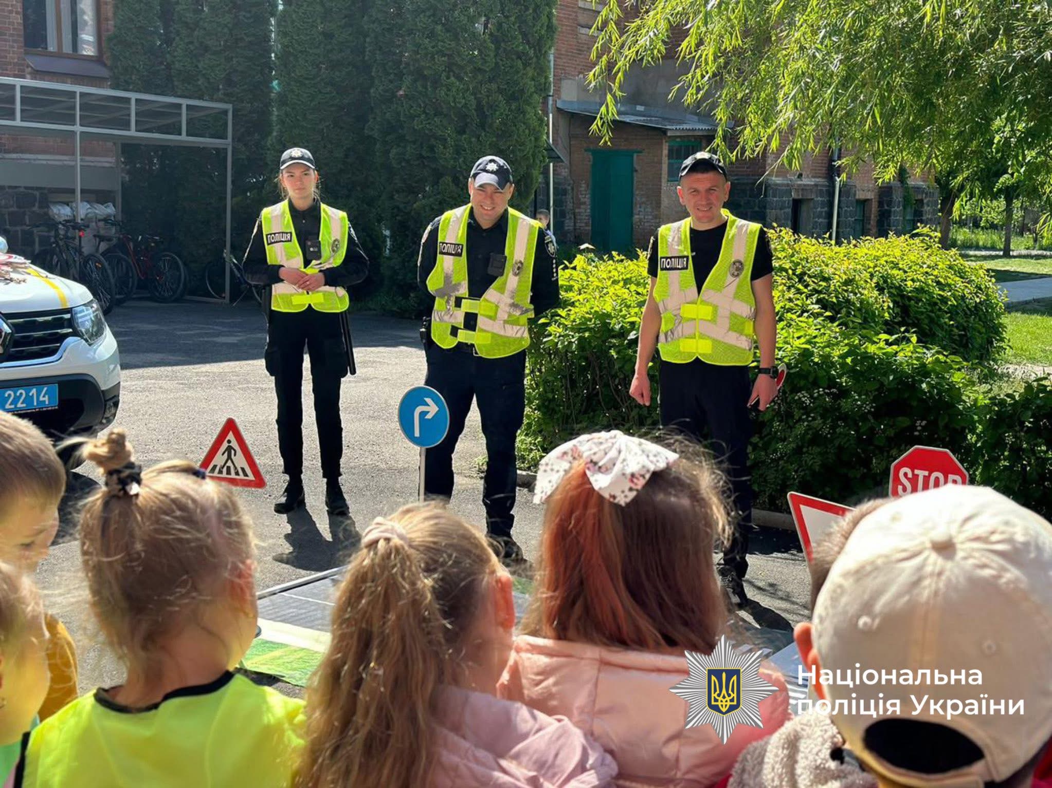 Безпека починається зі школи: понад 400 уроків від поліції для учнів Вінниччини
