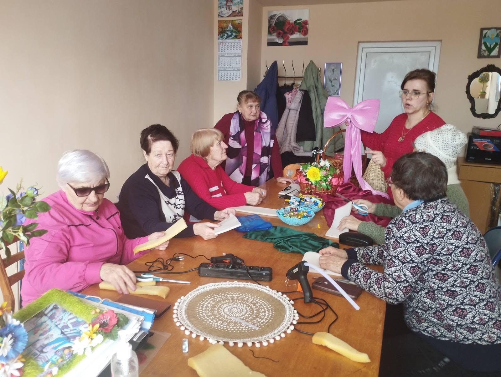 У Погребищенській громаді провели творчий майстер-клас із великоднього декору