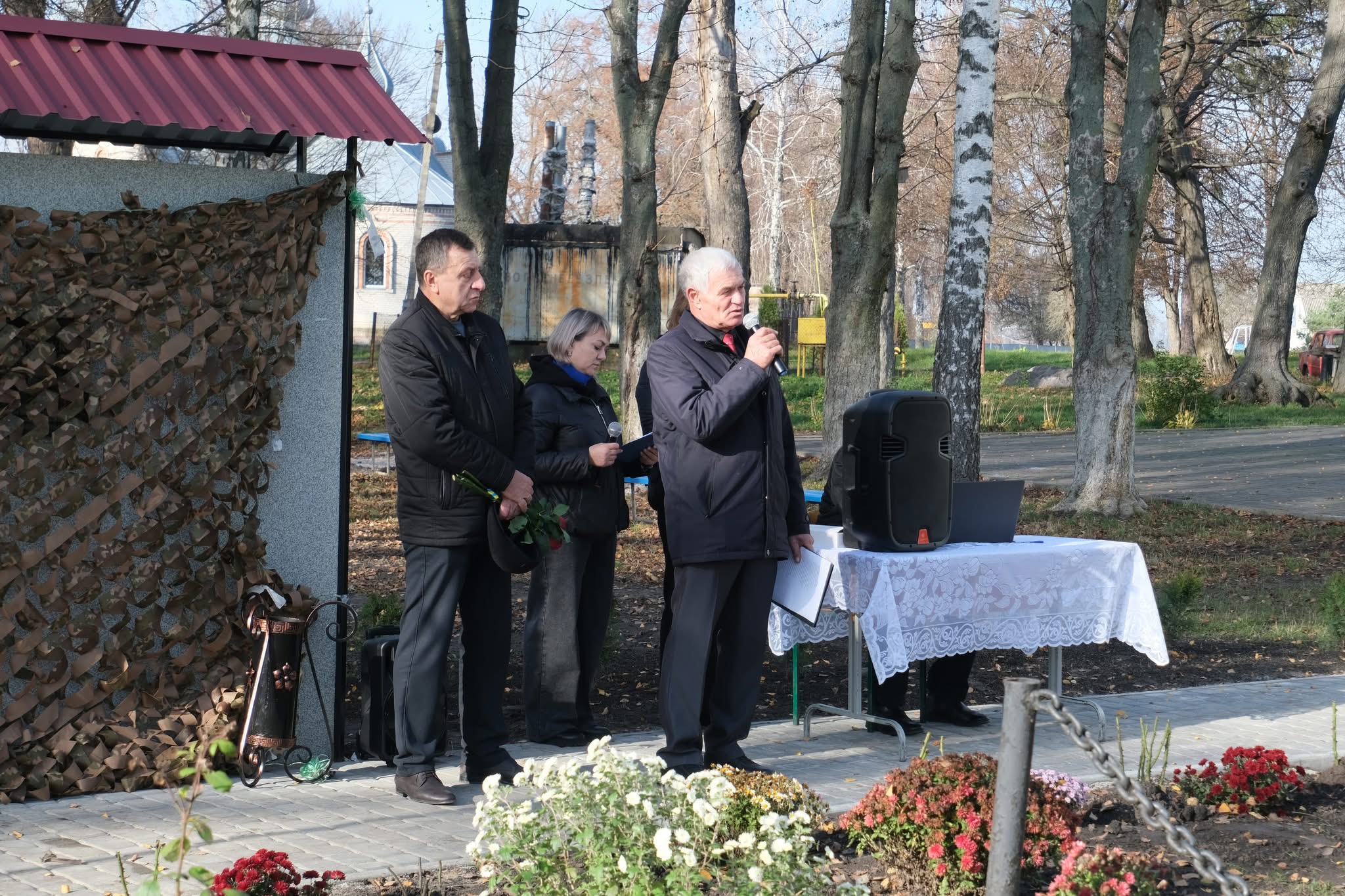 У Росоші відкрили Стелу Пам’яті загиблим землякам