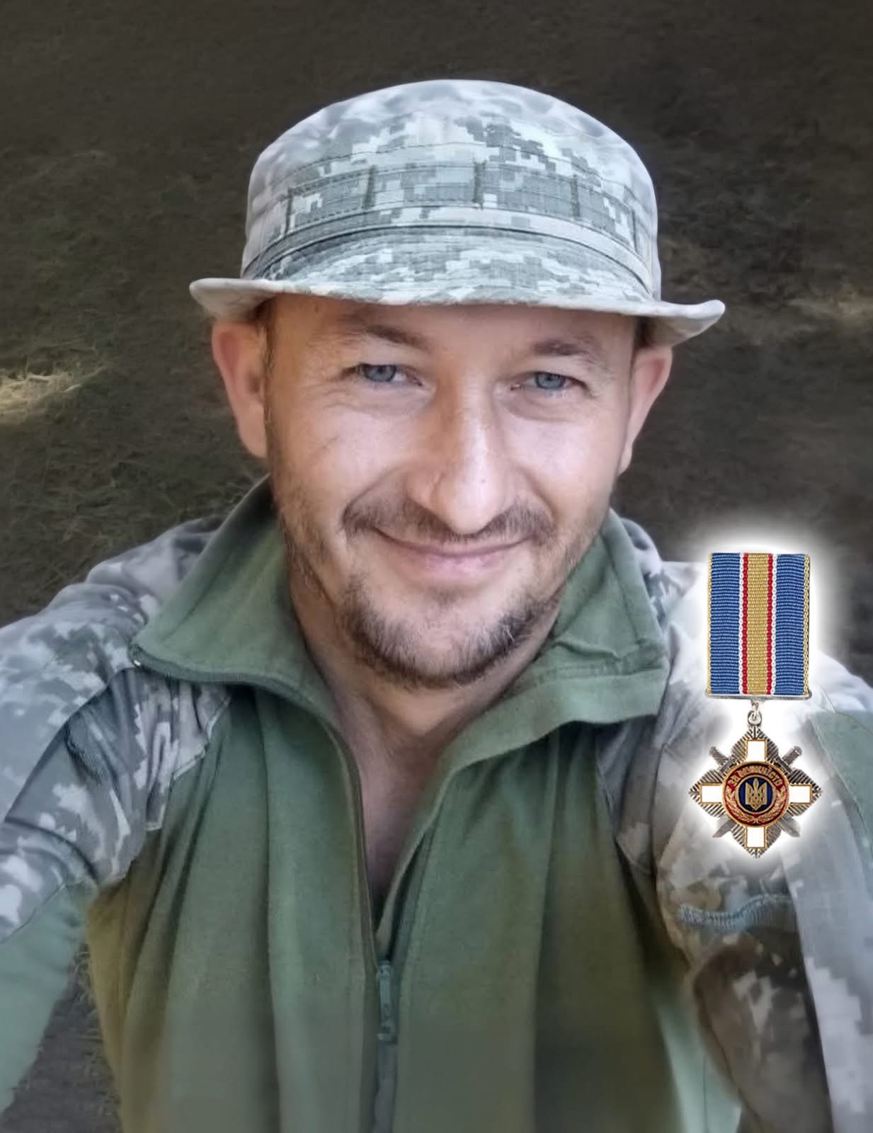Родині полеглого захисника Юрія Дашина з Вапнярської громади передали орден «За мужність»
