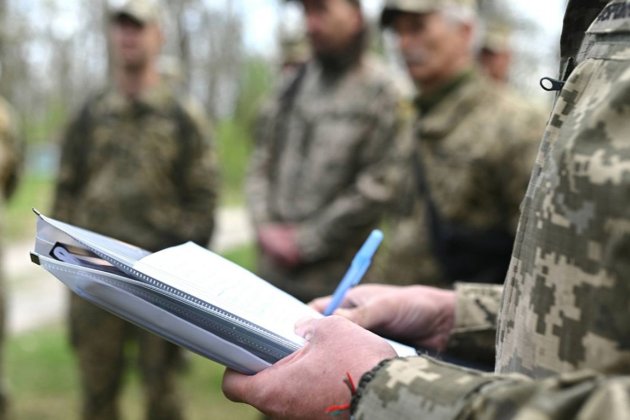 Слідча комісія із захисту прав військовослужбовців запропонувала розформувати ТЦК