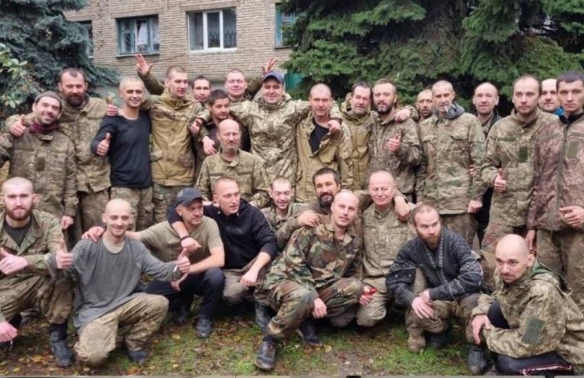 З полону звільнили 32 воїна – офіцери, сержанти та солдати ЗСУ