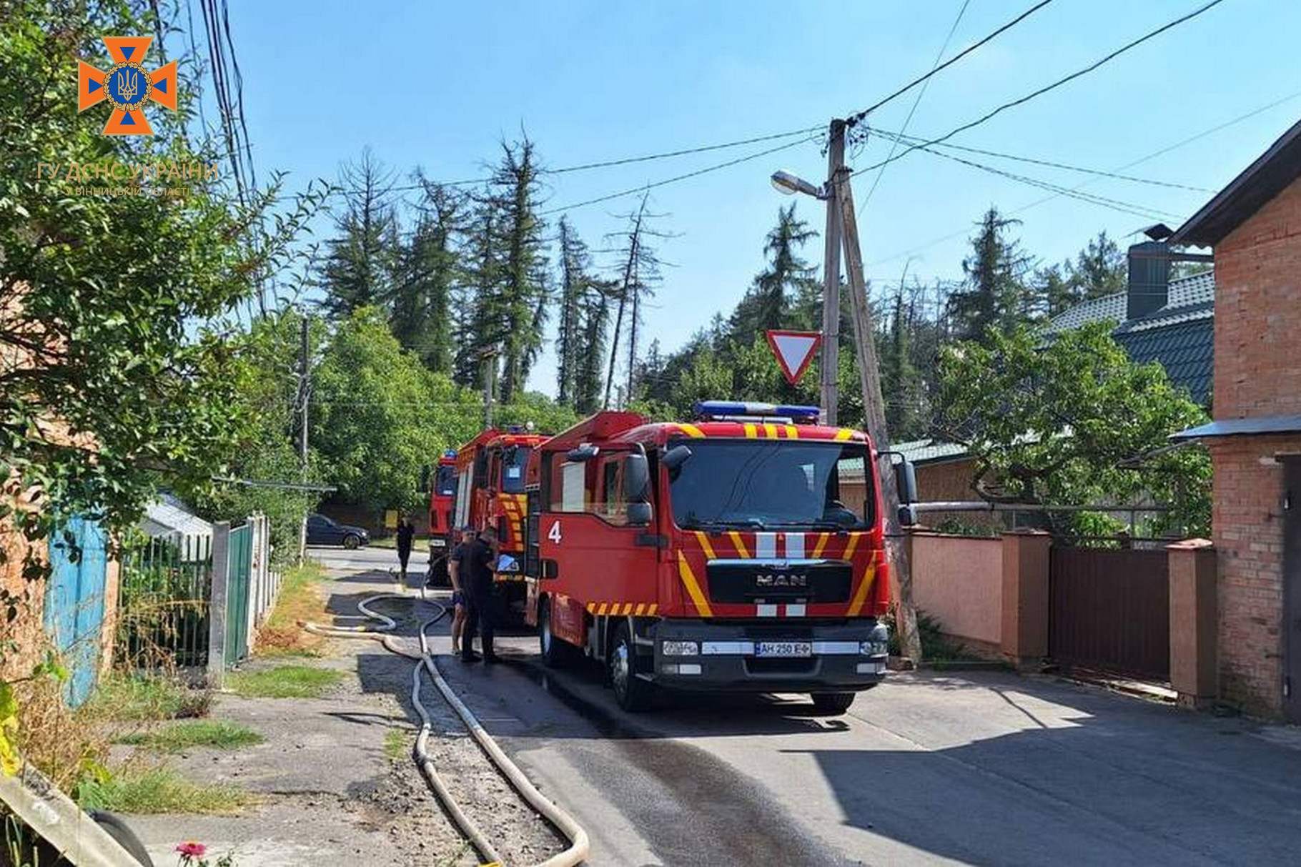 У Вінниці згорів легковий aвтомобіль (ФОТО) 