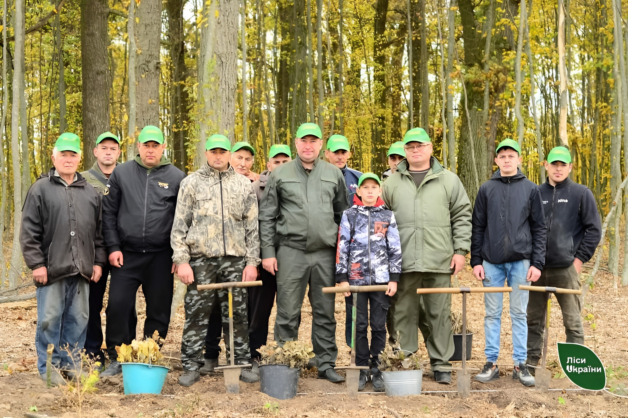 На Вінниччині здійснили посадку 9,5 тисяч дерев: дубів і черешень