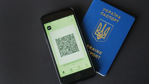 Європейський Союз визнав український цифровий COVID-сертифікат, який полегшує подорожі