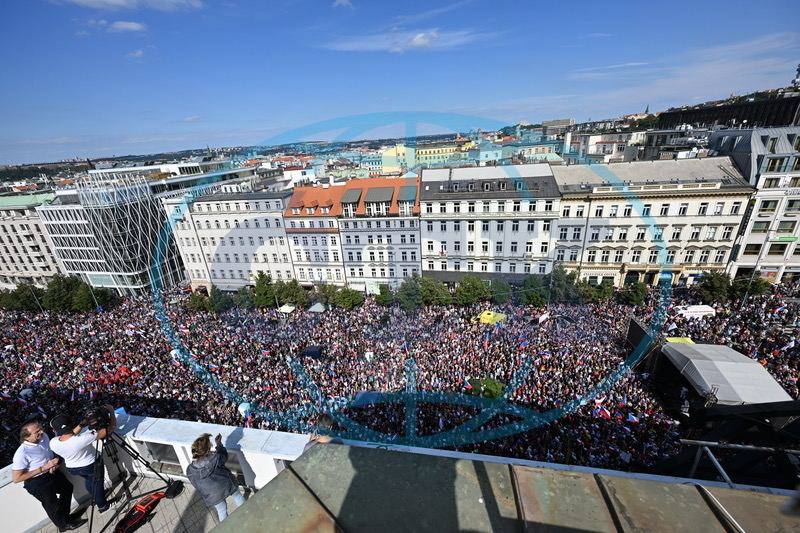 У Празі на проросійські мітинги вийшло 70 тисяч людей