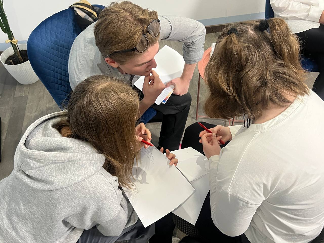 «Психологічна стійкість під час війни»: у Вінниці відбулася тепла зустріч про силу турботи й підтримки